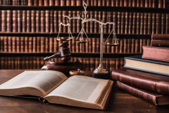 Analyse des enjeux de la qualification juridique des faits