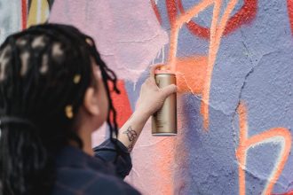 Bombes de peinture colorées pour projets créatifs et bricolage